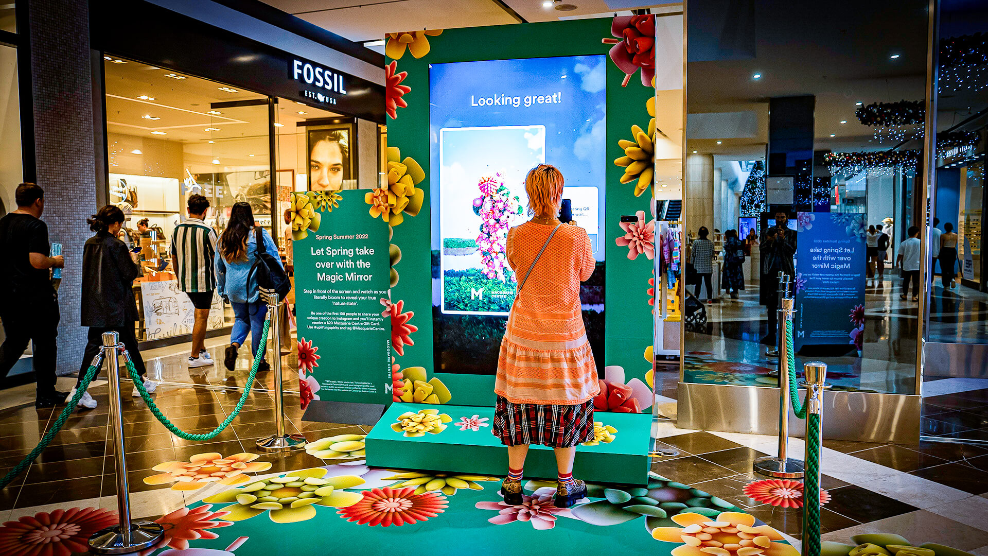 Shoppers interacting with the VANDAL Magic Mirror™ for the Macquarie Center 'Spring Into Action' Experiential campaign